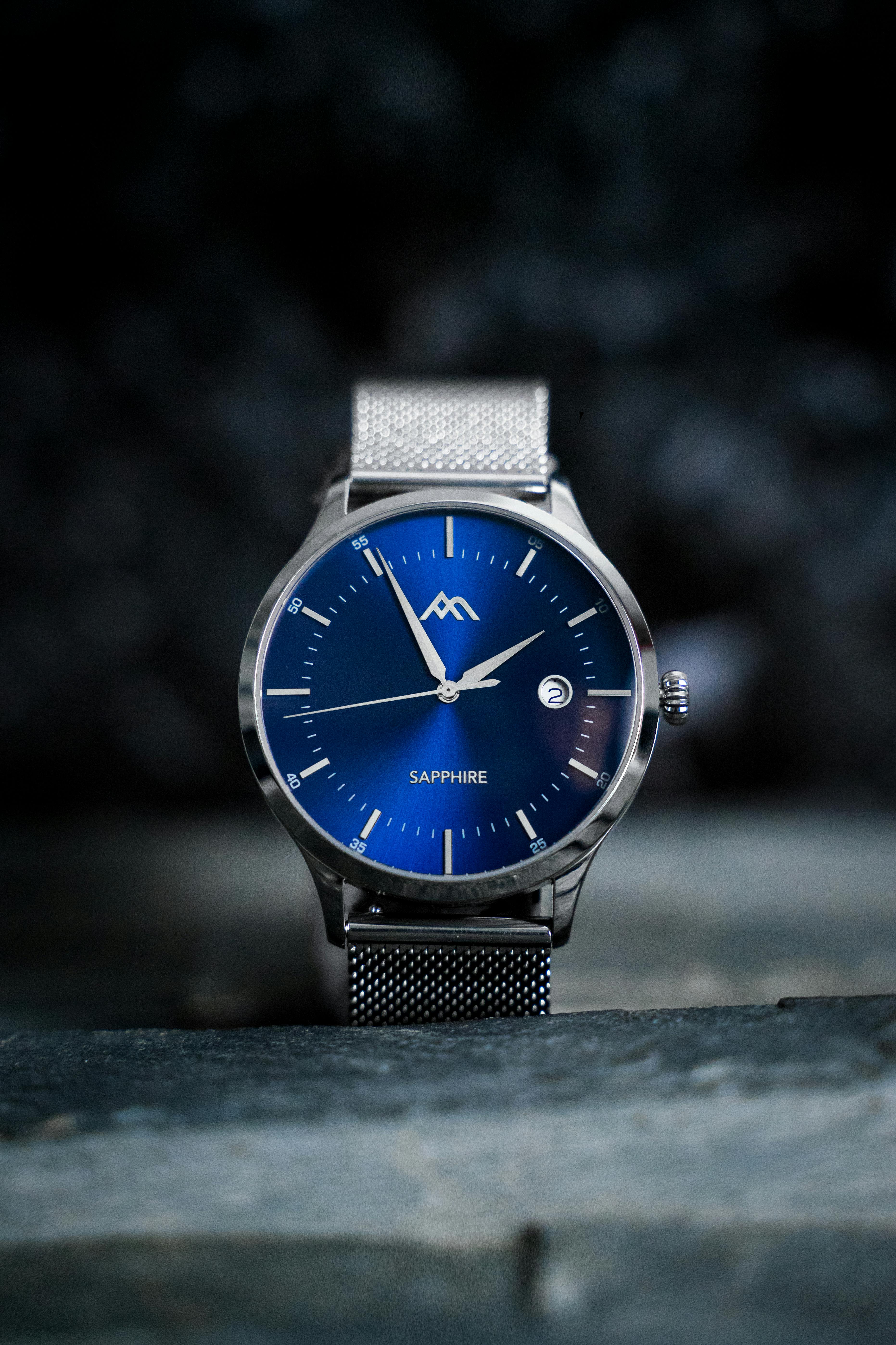 ladis watch
